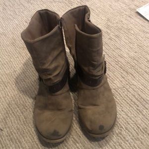 Boots